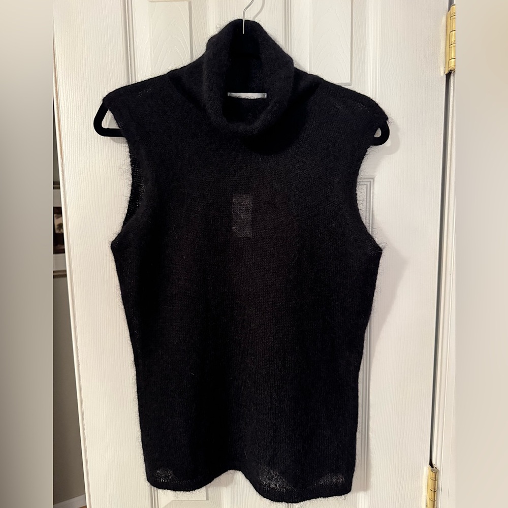 Brooks Brothers Sheer Mohair Sleeveless Turtleneck. New with tags. Size L
